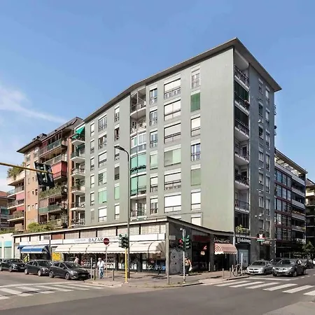 Apartment Grazioso E Spazioso In Forlanini Milan